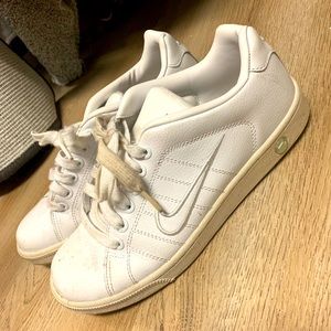 Nike Sneakers White